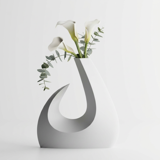 Lunara – Shape of quiet radiance