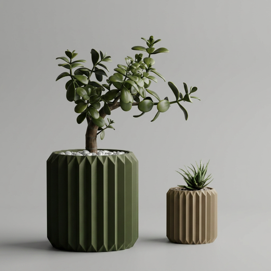Plant Pot Big Ribbed Triangle 1